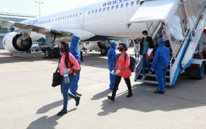 கொரோனா அச்சுறுத்தல்: வெளிநாடுகளில் சிக்கியிருந்த மேலும் 164 இலங்கையர்கள் நாட்டை வந்தடைந்தனர்