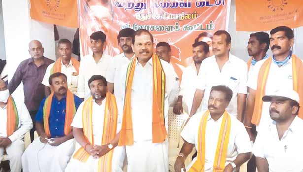 புதுவையில் ஆட்சி கவிழ்ப்பு அரசியல் அநாகரிகம்- அர்ஜூன் சம்பத் பேட்டி!