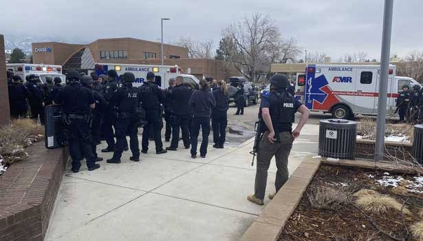 சூப்பர் மார்க்கெட்டில் துப்பாக்கிச்சூடு - 10 பேர் பலி