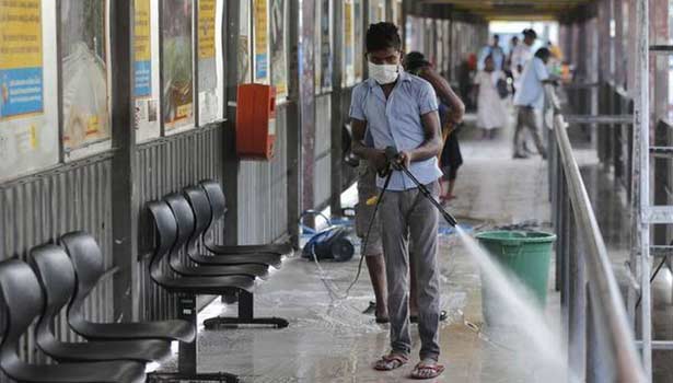 கொரோனா பாதிப்பு எதிரொலி - ஏப்ரல் 30 வரை அனைத்து பள்ளிகளையும் மூட இலங்கை அரசு முடிவு!