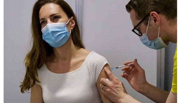 இங்கிலாந்து இளவரசி கேட் மிடில்டன் கொரோனா தடுப்பூசி செலுத்திக் கொண்டார்!