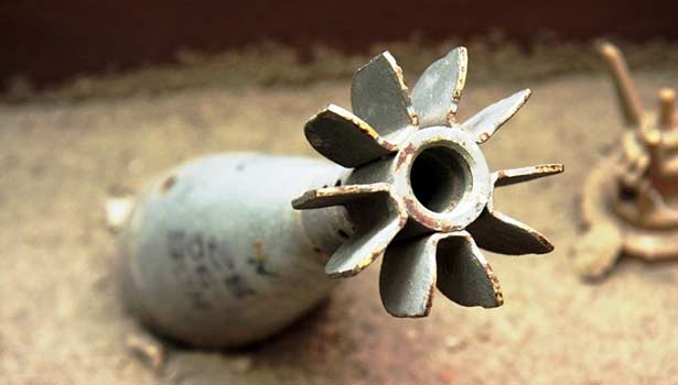 ஆப்கானிஸ்தானில் திருமண நிகழ்ச்சியில் பீரங்கி குண்டு வீச்சு - 7 பேர் உடல் சிதறி பலி!