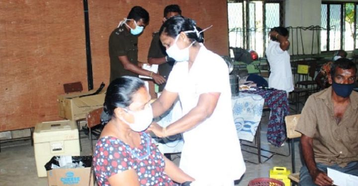 மாவட்ட ரீதியில் தடுப்பூசி செலுத்தும் பணிகள் முன்னெடுக்கப்படும் இடங்களின் விபரம் வருமாறு!