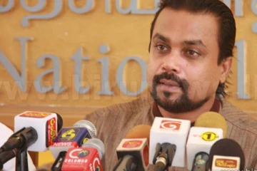 ஜனாதிபதியை ஆட்டி படைக்கும் நிதியமைச்சர்:விமல் வீரவங்ச