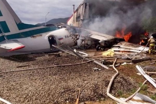 ரஷ்ய விமானப்படை விமானத்தை தாக்கி வீழ்த்திய உக்ரைன் ஏவுகணை!