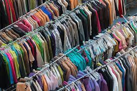 இலங்கையில் ஆடைகளின் விலை சடுதியாக உயர்வு!