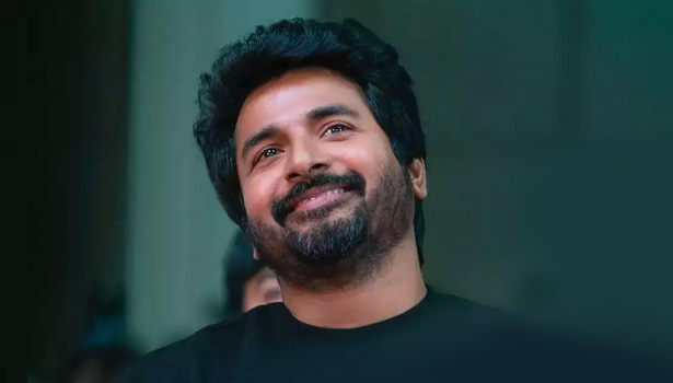 சிவகார்த்திகேயன் தொடர்ந்த வழக்கில் தீர்வு காண சமரச தீர்வாளரை நியமித்து சென்னை ஐகோர்ட்டு!