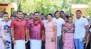 காட்டுக்குள் அமைக்கப்பட்ட பங்களாவில் பதுங்கியிருக்கும் ராஜபக்ஷ குடும்பம்