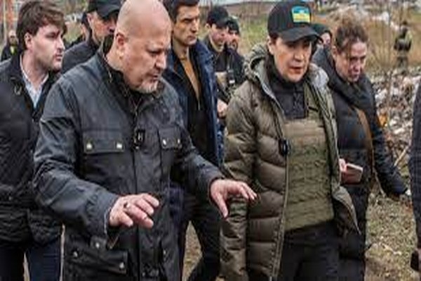 சர்வதேச குற்றவியல் நீதிமன்றின் பிரதிநிதிகள் குழு உக்ரைனுக்கு அவசர விஜயம்