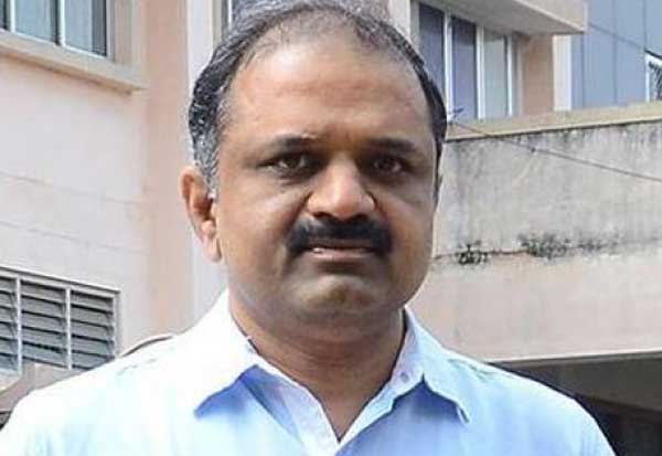 ராஜீவ் கொலை வழக்கில் இருந்து பேரறிவாளன் விடுதலை சுப்ரீம் கோர்ட் அதிரடி தீர்ப்பு