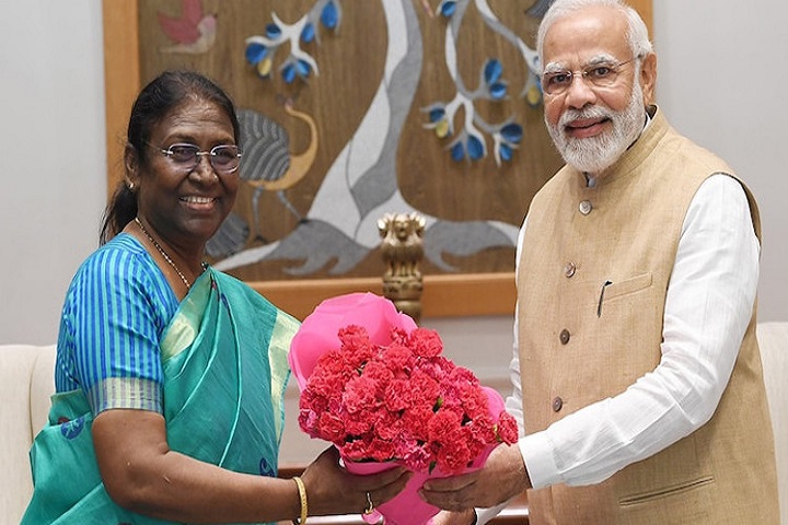 பிரதமர் மோடிக்கு குடியரசுத்தலைவர் பிறந்தநாள் வாழ்த்து!